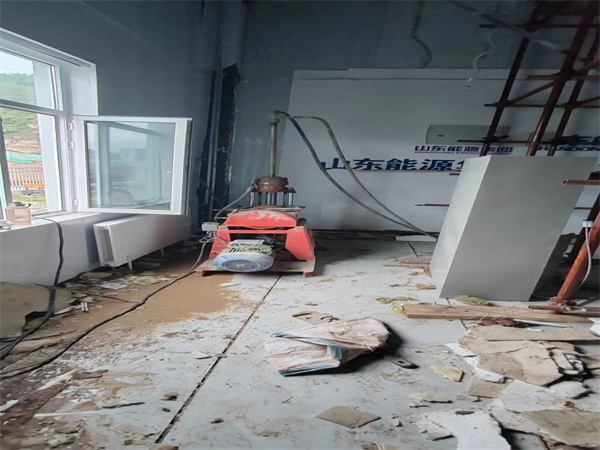 岢岚地基基础下沉墙体裂缝加固注浆顶升施工